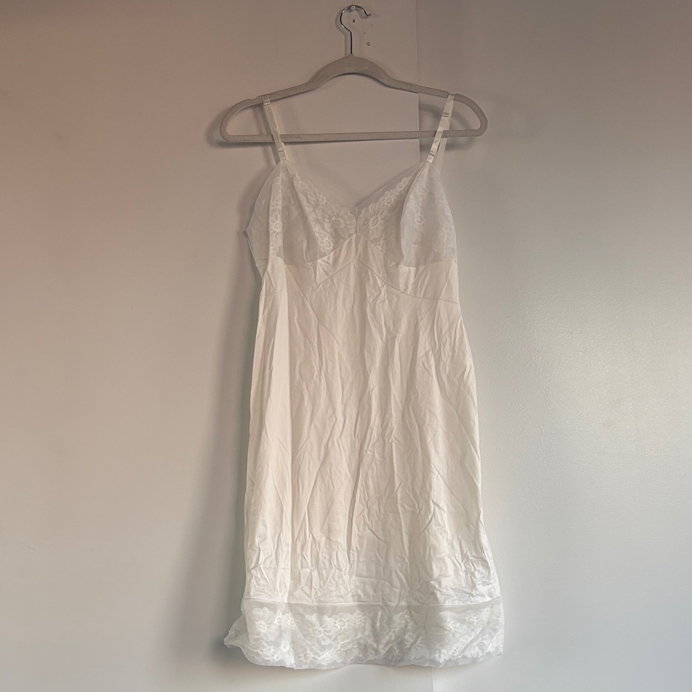 Unique Vintage White Lace Chemise
